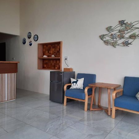 小魷魚輕旅 Hotel остров Ламай Екстериор снимка